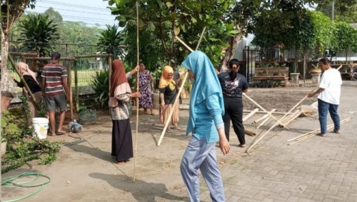 GERAKAN CLBK MENUJU SEKOLAH ADIWIYATA PROPINSI